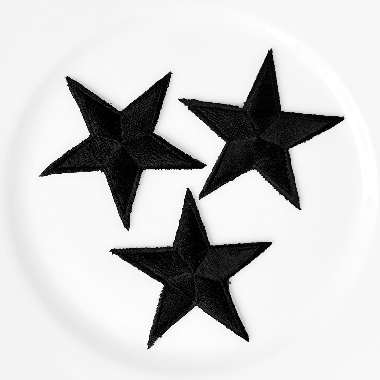 Embroidered_Border_Star_Applique